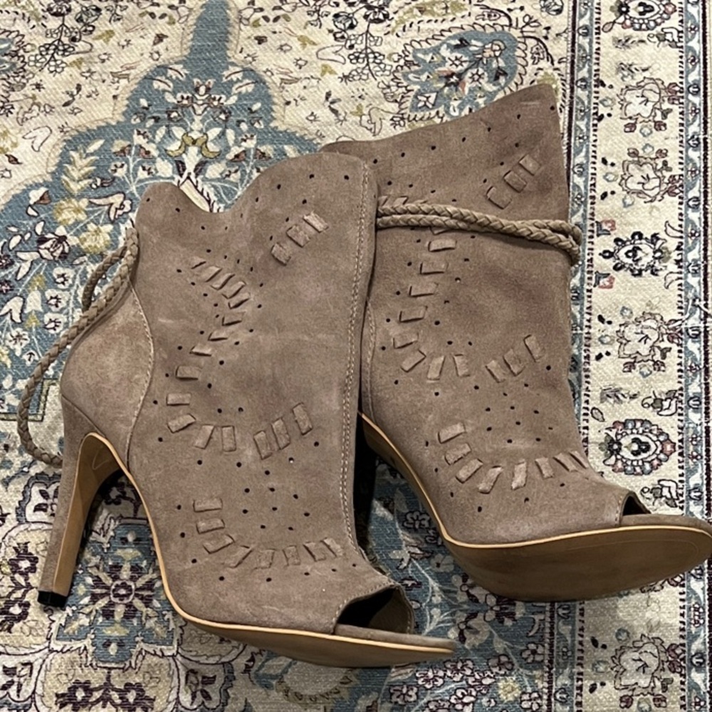 Dolce Vita Taupe Heeled Boots